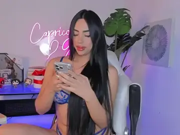 Stripchat Live Sex Cam of Korina_Saenz01