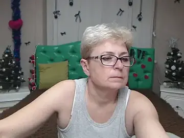 Stripchat Live Sex Cam of EmiliaGree