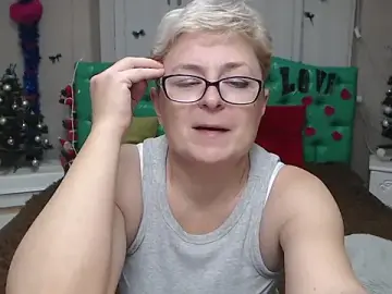 EmiliaGree from stripchat