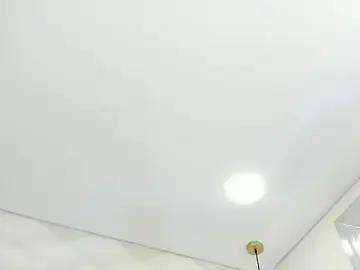 Stripchat Free Porn Cam of im_nahomi