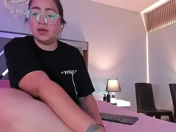 Stripchat Nude Webcam of alissonbronw____