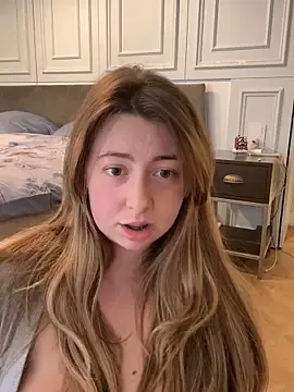 Stripchat Adult Webcam of curvyflawless