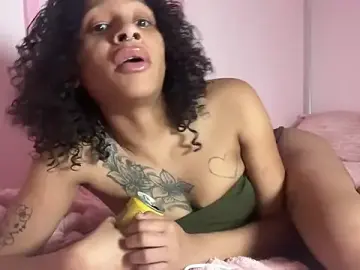 Stripchat Adult Webcam of shandiloveslemonss