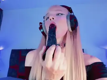 Stripchat Free Porn Cam of Kirmyy_