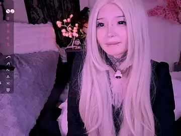 Stripchat Free Porn Cam of Lein_Bone