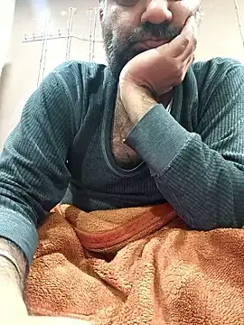 Stripchat Sex Cam of Hairyboyysexy