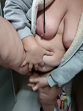 Stripchat Free Porn Cam of SinfulMarkedQueens