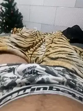 jayhzin from stripchat