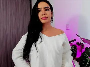 Stripchat Nude Webcam of Sara_Leblanc