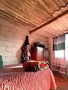 Stripchat Best Webcam of Larry-n-clouds