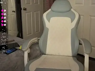 Stripchat Sex Cam of _NinaLuvSins_