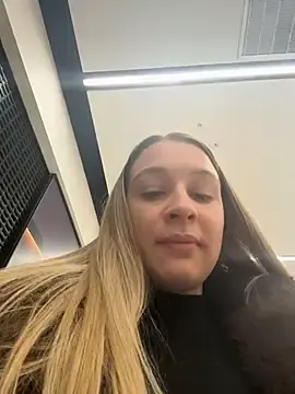 Stripchat Live Porn of SashaCatt