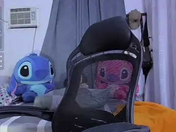 Stripchat Free Porn Cam of sweetfabianaxl