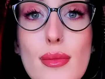 Stripchat Live Sex Cam of Miss_Alice__