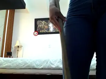 Charlotte_ebony_ from stripchat