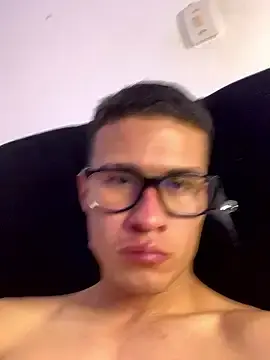 Stripchat Private Sex Chat of Latin_Paisa_Boy