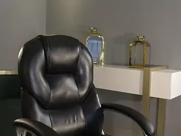 Stripchat Adult Webcam of NaomiSainz