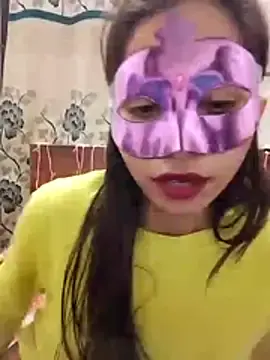 Stripchat Nude Webcam of Cute_Girl_27