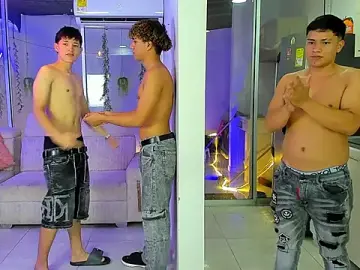 Stripchat Live Sex Cam of Houseofwarrios