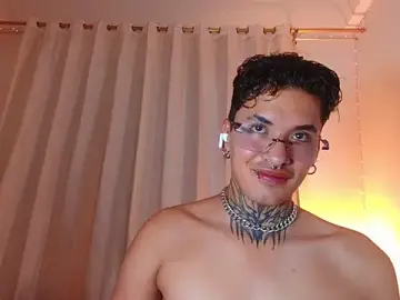 Stripchat Best Webcam of AlecBanne