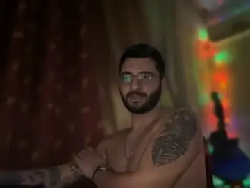 The_Oggy from stripchat