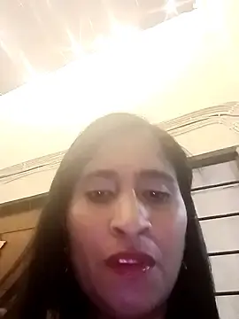 Stripchat Adult Webcam of CarolinaNavas33