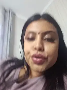 Stripchat Sex Chat of Indian_GlowingMiax