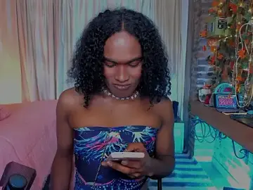 Stripchat Best live sex cam show of LaGoldenBitch