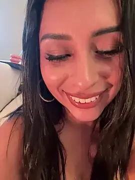 Stripchat Free Live Porn of sweetAli_