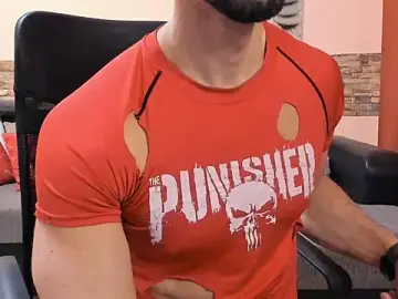 HotHunkTrainer from stripchat