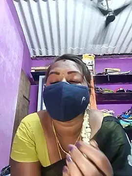 Stripchat Adult Webcam of Tamil_Hot_Priya