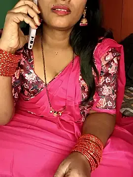 Rachu_love from stripchat