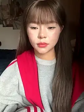 Stripchat Best live sex cam show of SarahBeii