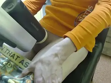 Stripchat Best Webcam of k74robert