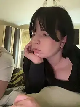 Stripchat Free Porn Cam of Poly_Nick