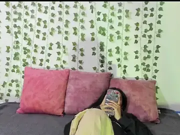 miadaviesx from stripchat