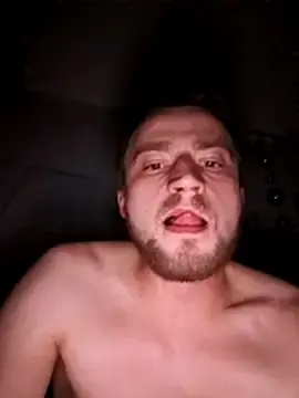 wariacik0024 from stripchat