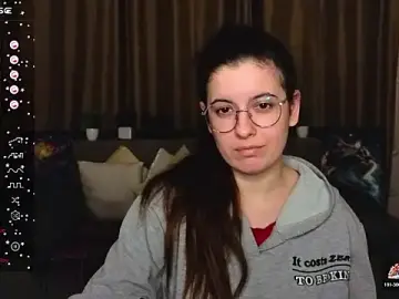 Stripchat Sex Cam of Aminabeatris