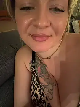 Stripchat Adult Webcams of BriannaBrandt