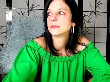 Stripchat Free Live Porn of _Sweetlonglips_