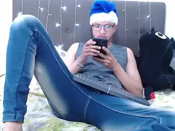 Stripchat Private Sex Chat of andy_loverxx