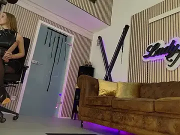 HerrinAnja from stripchat