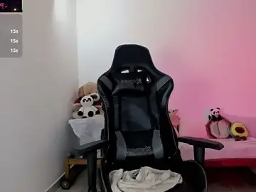 Biancastrongg from stripchat