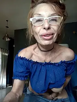 Stripchat Free Live Porn of FrozenWaffle