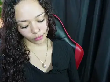 sara_sharma_ from stripchat