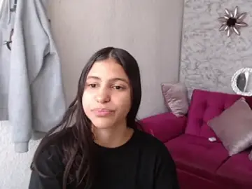 Evagirl69 from stripchat