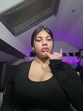 Stripchat Live Sex Cam of MinaKhalina