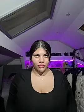 Stripchat Live Sex of MinaKhalina