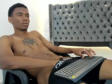 Stripchat Best live sex cam show of nero_reyd