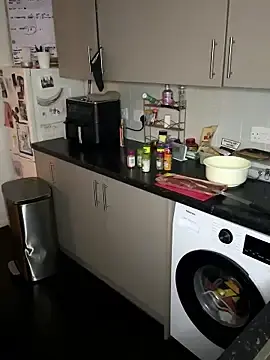 Stripchat Sex Cam of BubblesLovexox